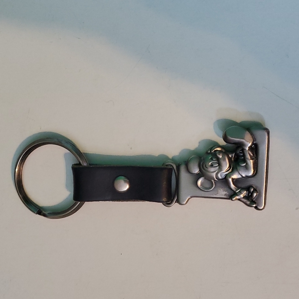 Disney L Mickey Mouse Keychain
